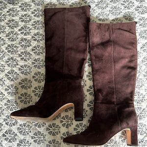 Dark Brown Suede boots